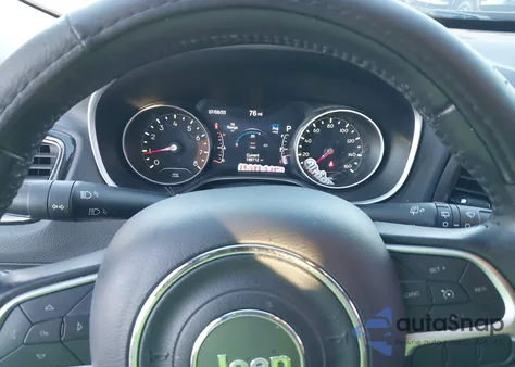 2018 Jeep Compass Altitude Fwd z USA, uszkodzony, nr VIN 3C4NJCBB0JT502028